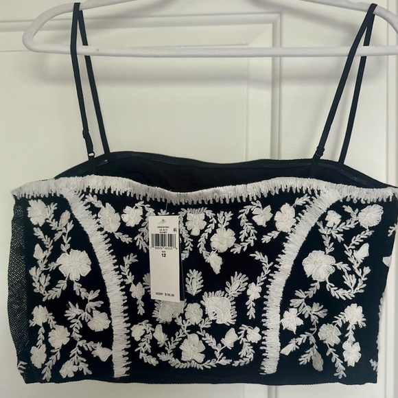 Ralph Lauren - Floral-Embroidered Tulle Crop Top - Picture 6 of 8